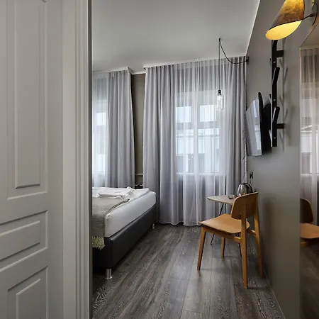 Alda Hotel 4*